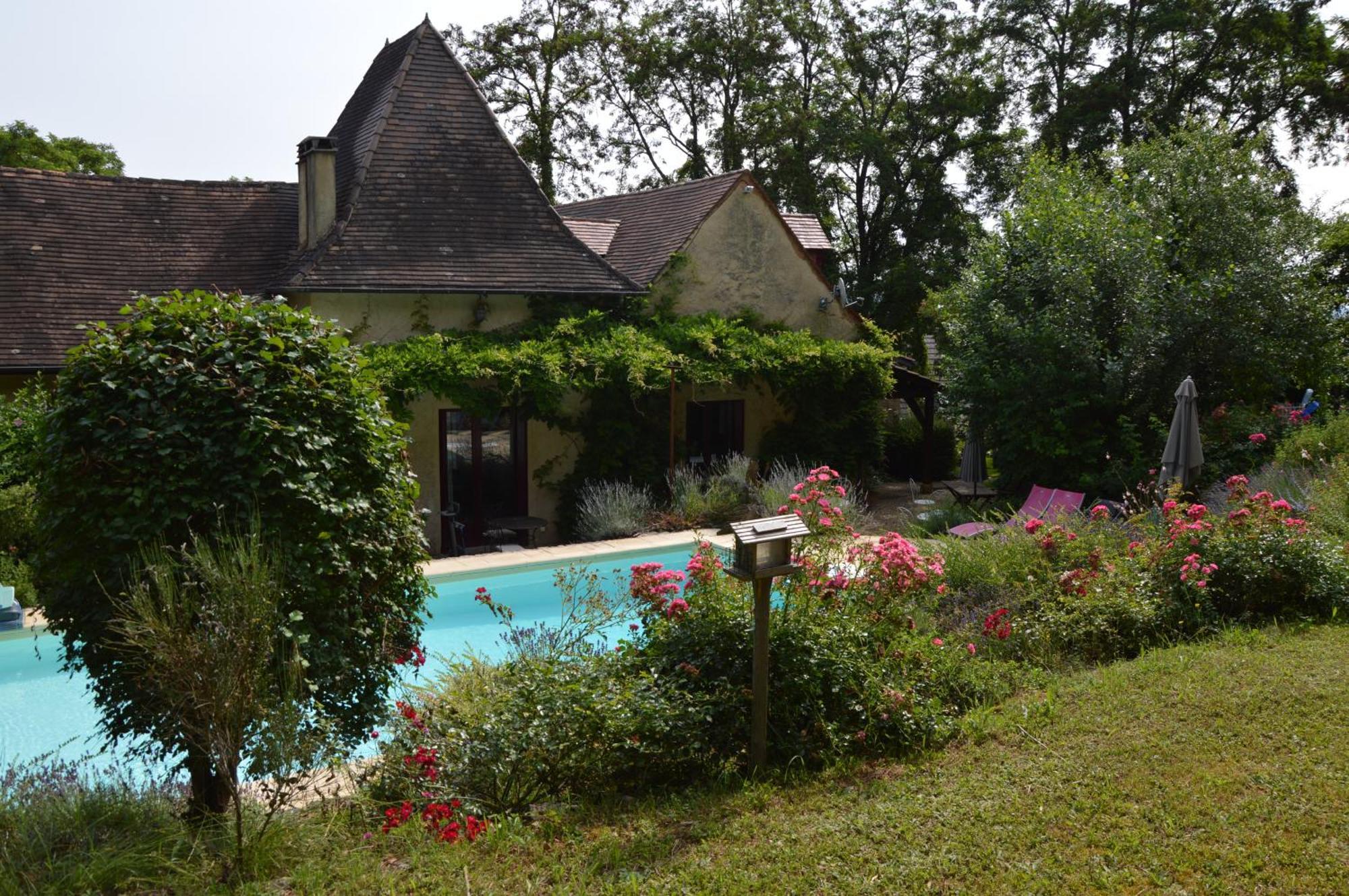 Les Deux Tours Bed and Breakfast Siorac-en-Périgord Buitenkant foto
