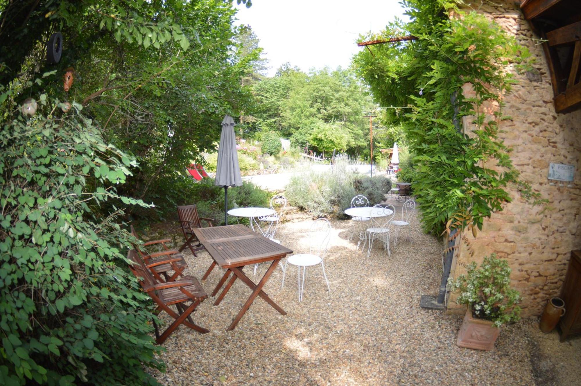 Les Deux Tours Bed and Breakfast Siorac-en-Périgord Buitenkant foto